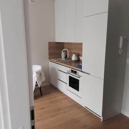 350 M.iki Juros.kunigiskes. Nendres 8 Apartment